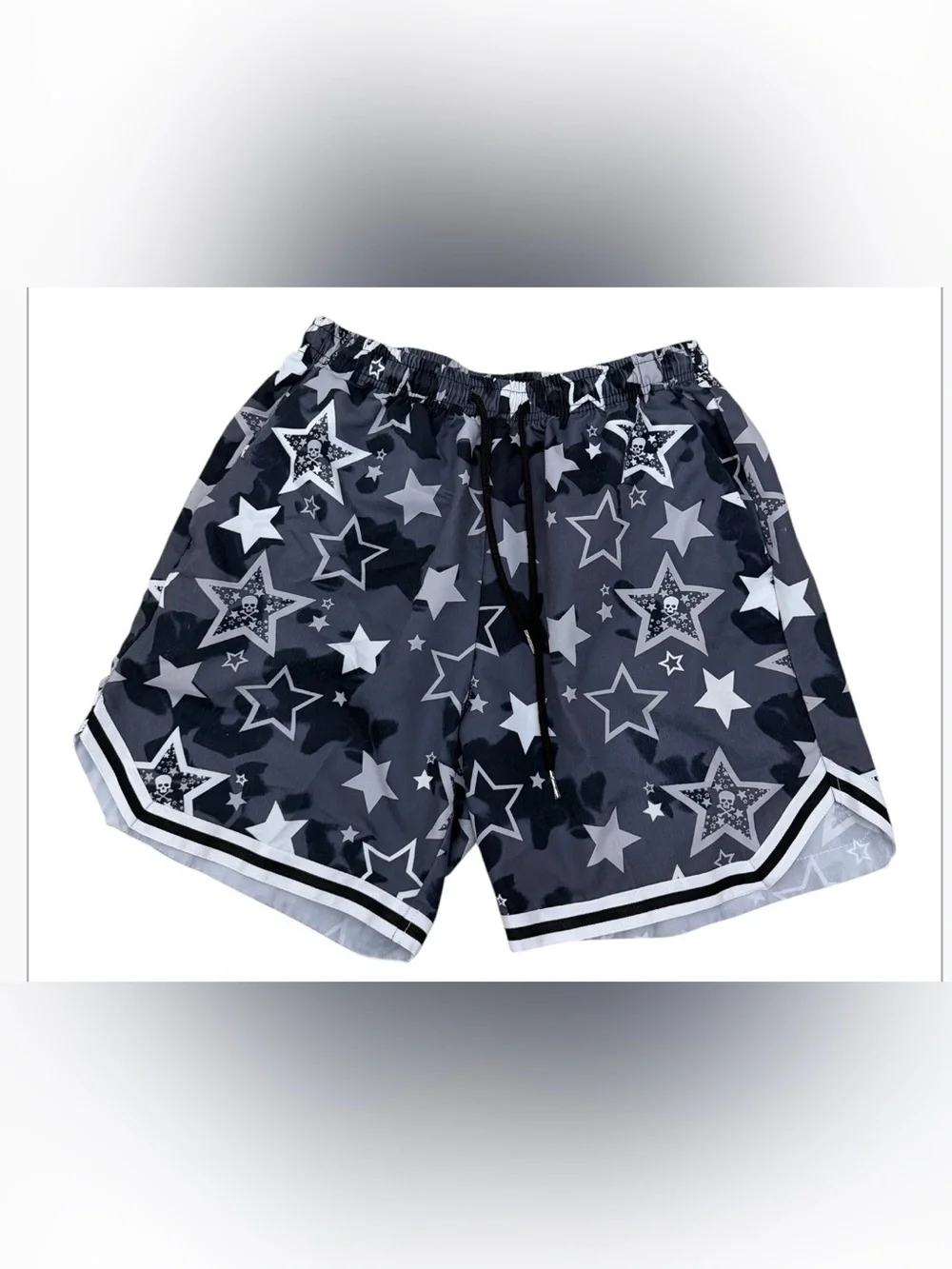 ROMWE Men’s Medium Gray Camo Star Print Athletic Shorts Skull